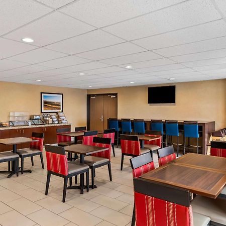 Comfort Inn & Suites Гермістон Екстер'єр фото