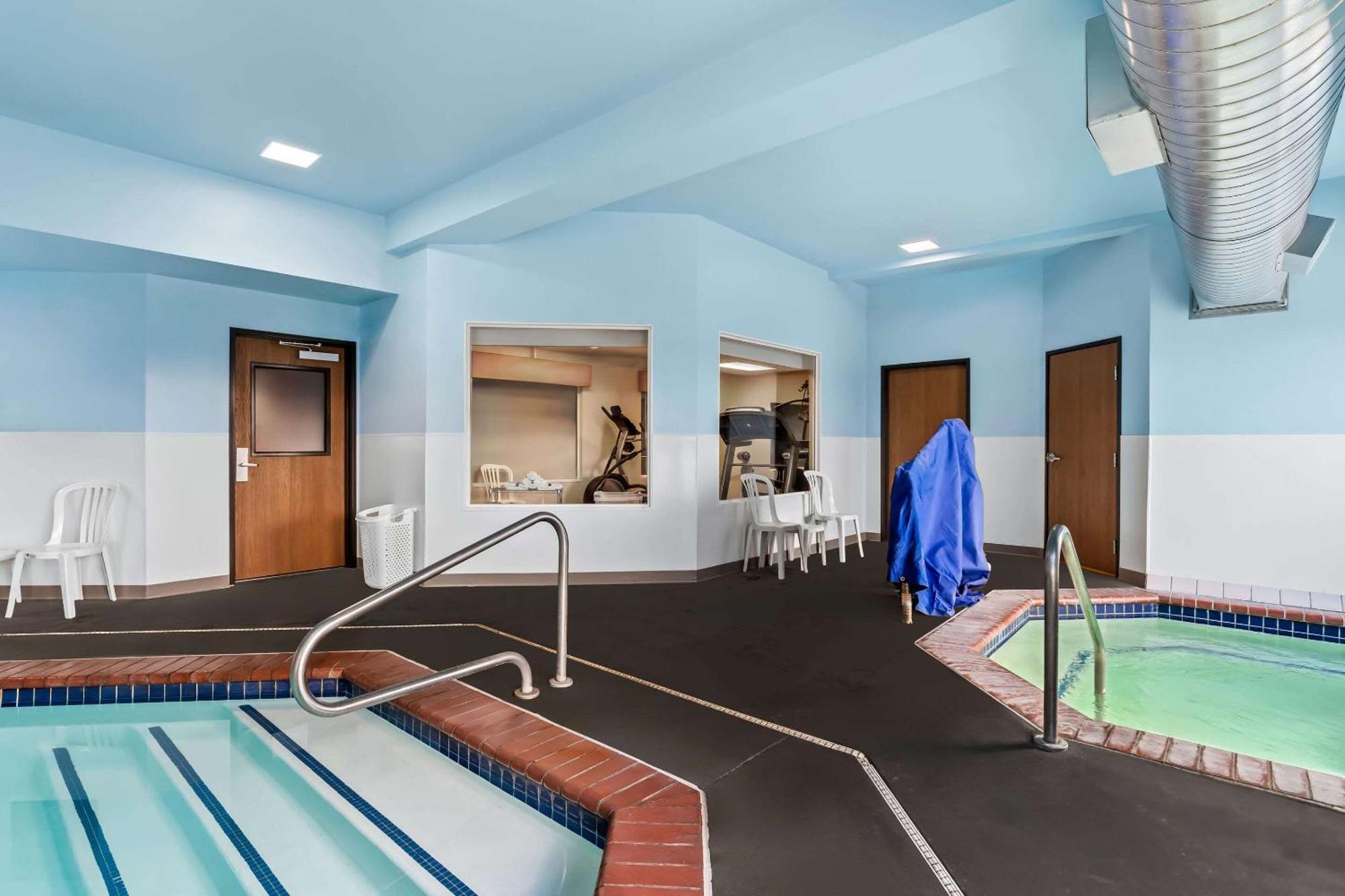 Comfort Inn & Suites Гермістон Екстер'єр фото